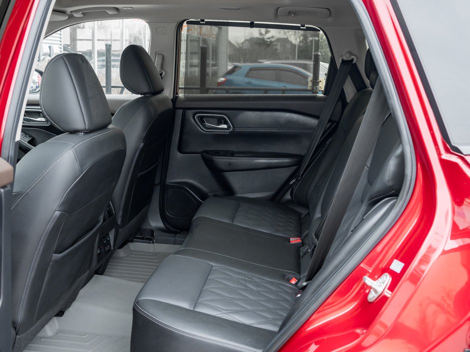 2023 Nissan Rogue Platinum-27