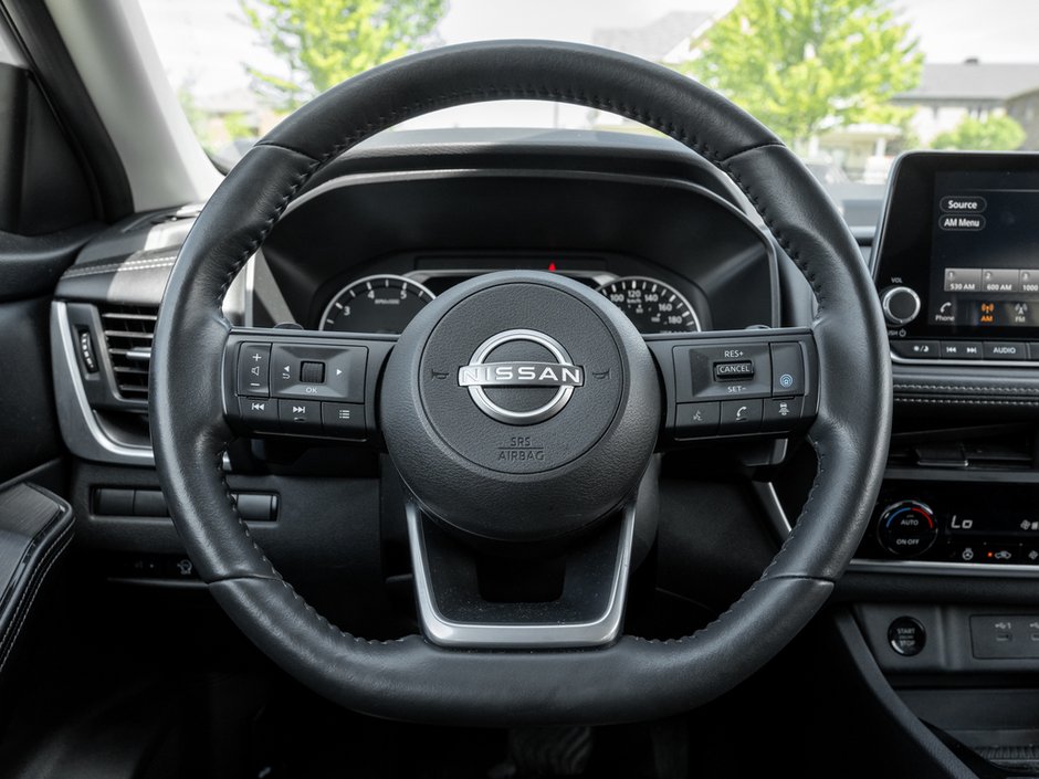 2024 Nissan Rogue SV-8