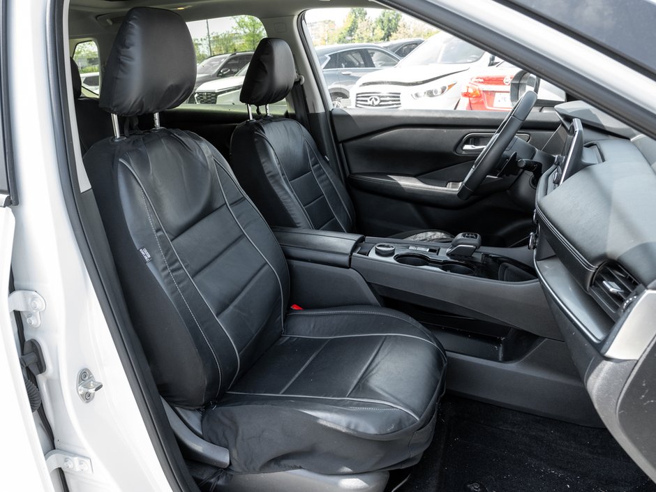 2024 Nissan Rogue SV-21