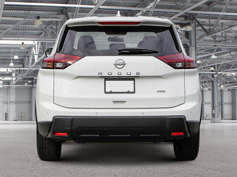 2025 Nissan Rogue S-4