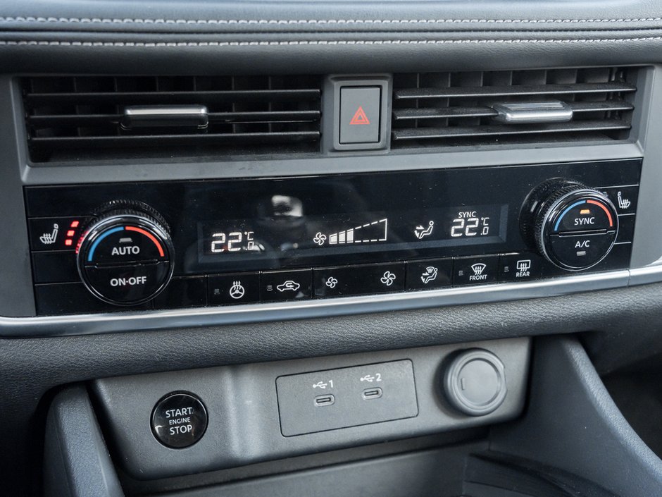 2025 Nissan Rogue SV-16