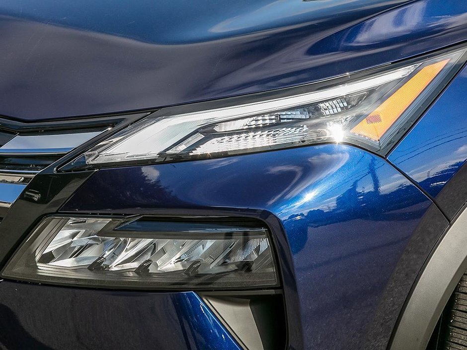 2025 Nissan Rogue SV-9