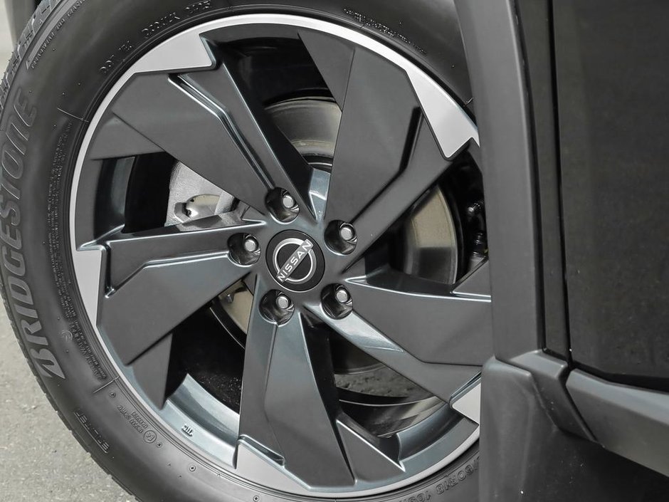 2026 Nissan Rogue SV Premium-7