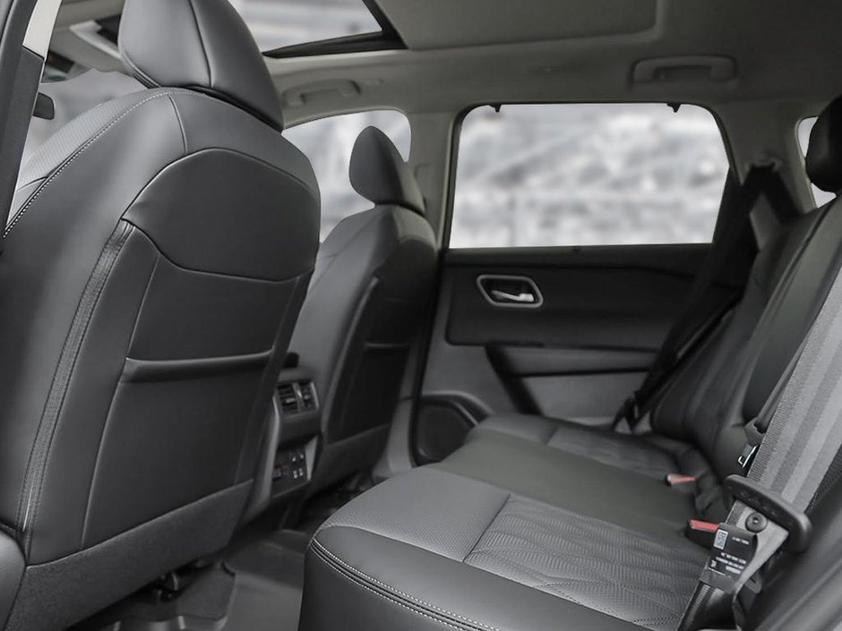 2026 Nissan Rogue Platinum-17