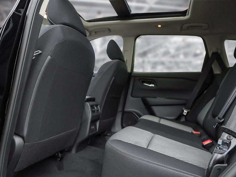 2026 Nissan Rogue SV Moonroof-21