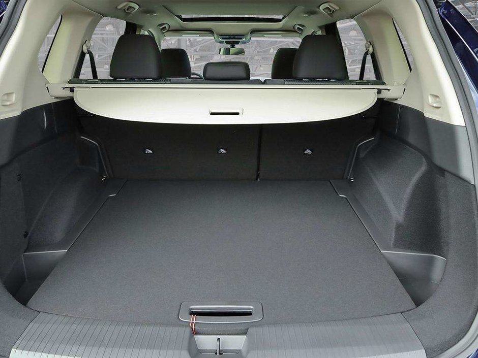 2026 Nissan Rogue SV Moonroof-6