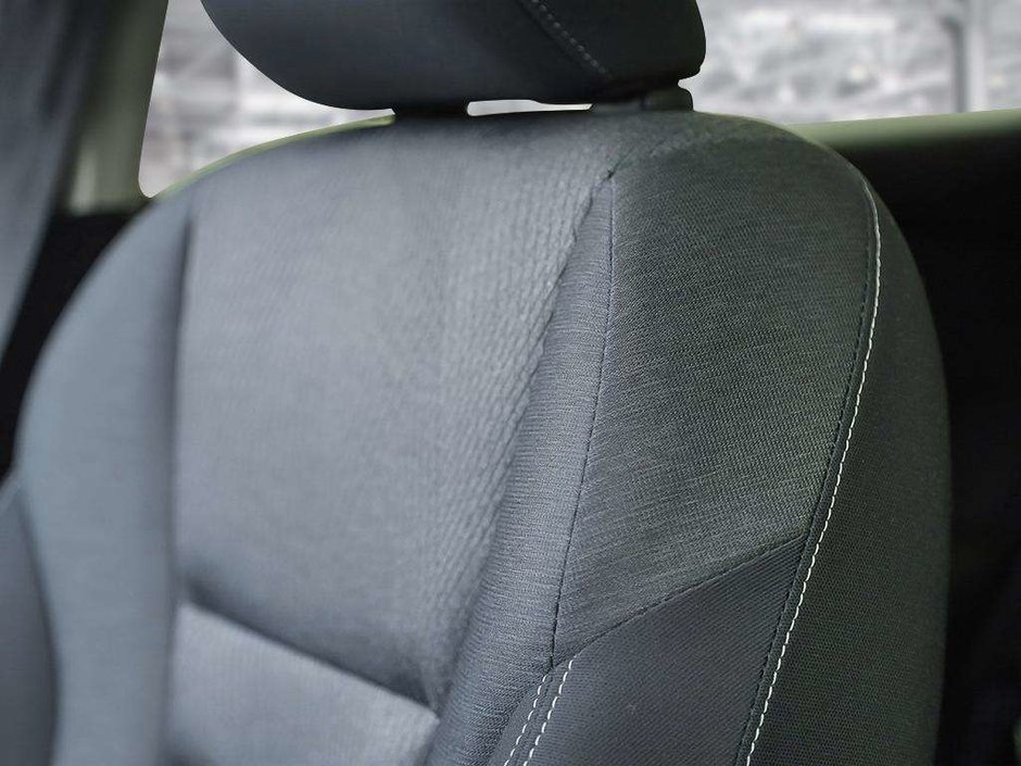 2026 Nissan Rogue SV Moonroof-19
