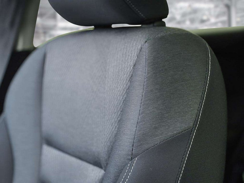 2026 Nissan Rogue SV Moonroof-19