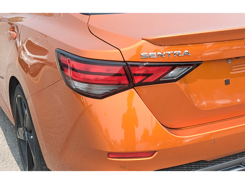 2022 Nissan Sentra SR-12
