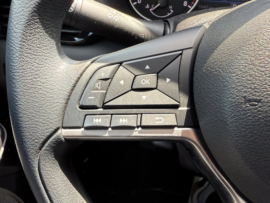 2023 Nissan Sentra SV-20