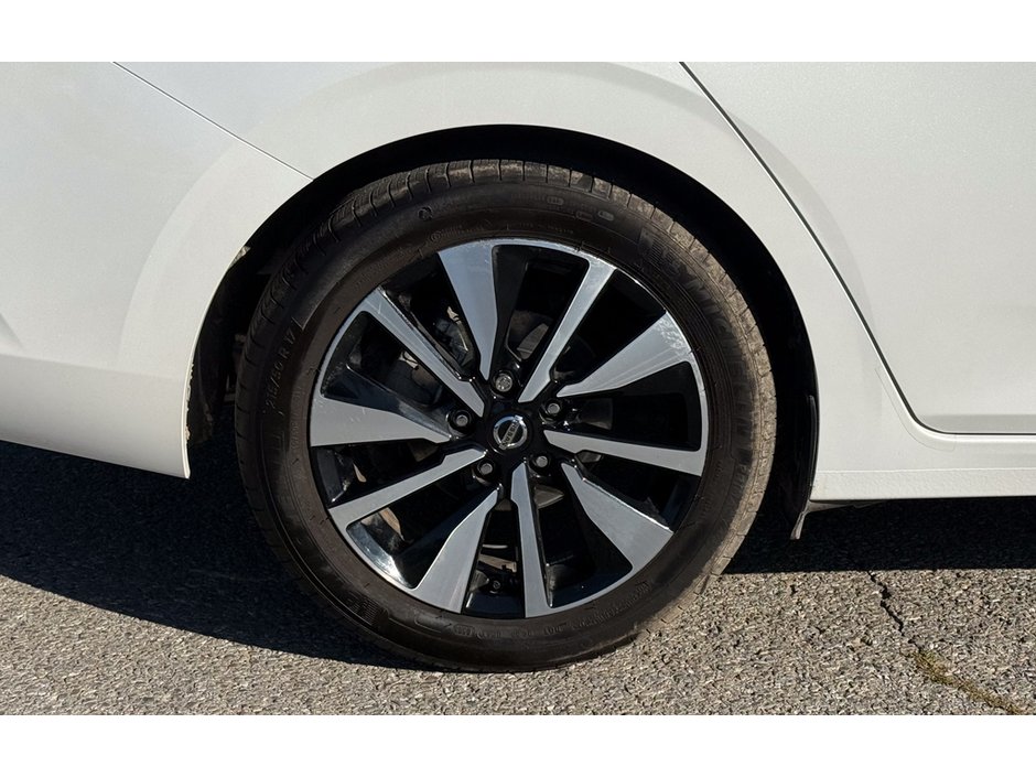 2023 Nissan Sentra SV-11