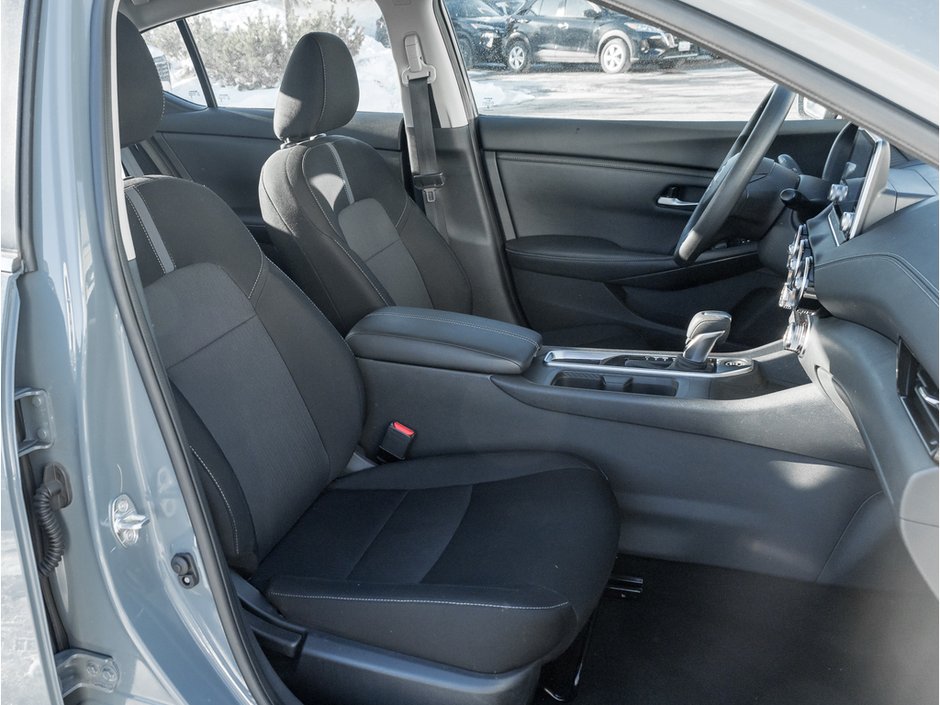 2024 Nissan Sentra SV-19