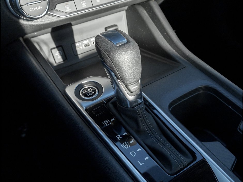 2024 Nissan Sentra SV-15