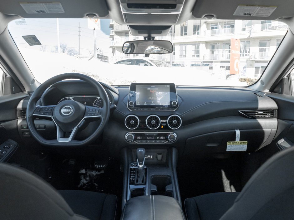 2024 Nissan Sentra SV-22