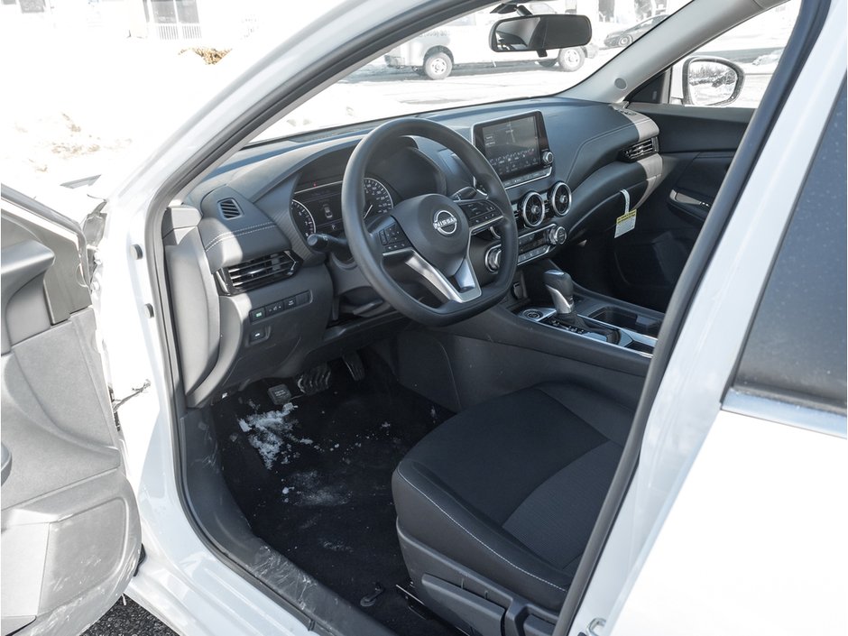 2024 Nissan Sentra SV-7