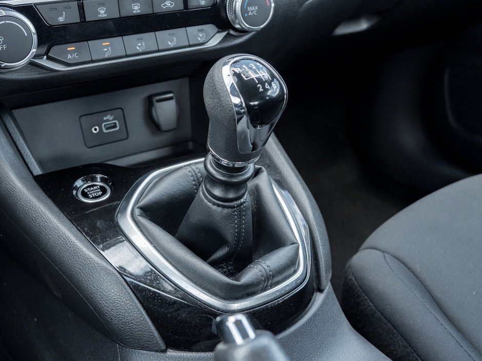 2024 Nissan Sentra S-15