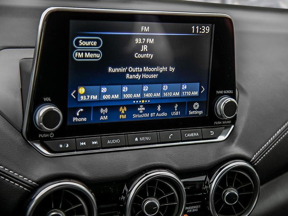 2025 Nissan Sentra SV MOONROOF-16