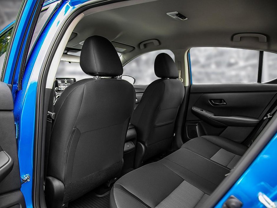 2025 Nissan Sentra SV MOONROOF-19