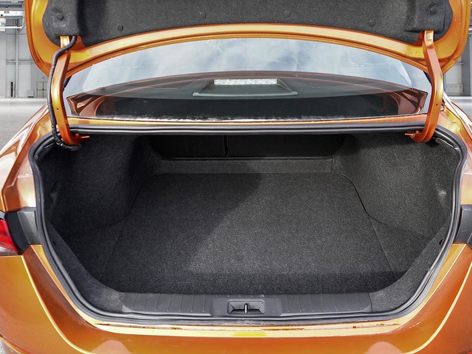 2025 Nissan Sentra SR PREMIUM-6
