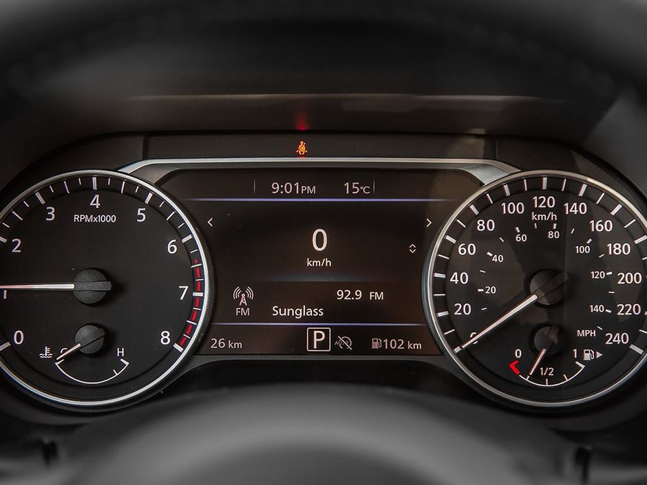 2025 Nissan Sentra SV MOONROOF-12