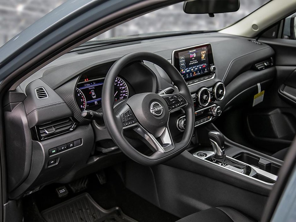 2025 Nissan Sentra SV MOONROOF-11