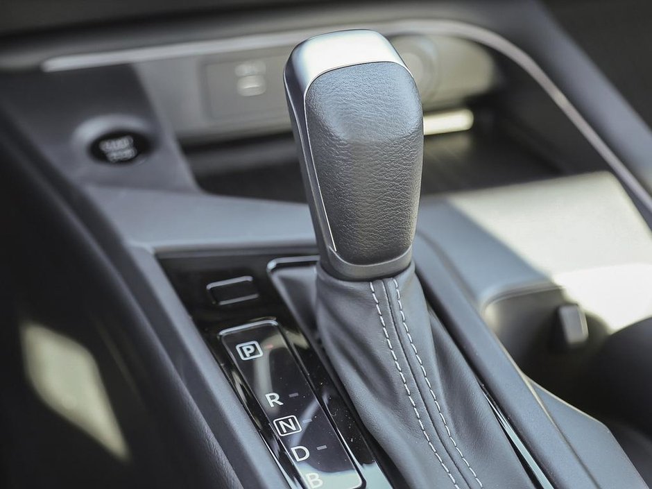 2026 Nissan Sentra SV Premium-16