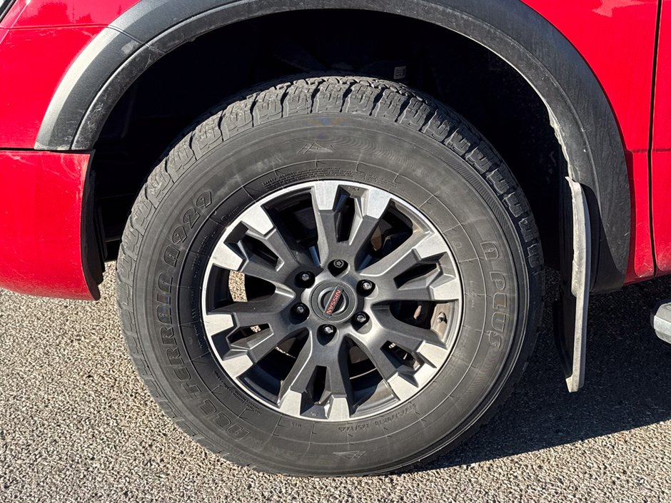 2021 Nissan Titan-10