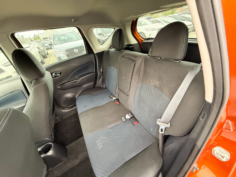 2019 Nissan Versa Note SV-17