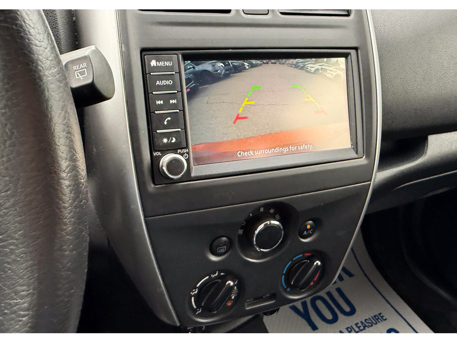 2019 Nissan Versa Note SV-27