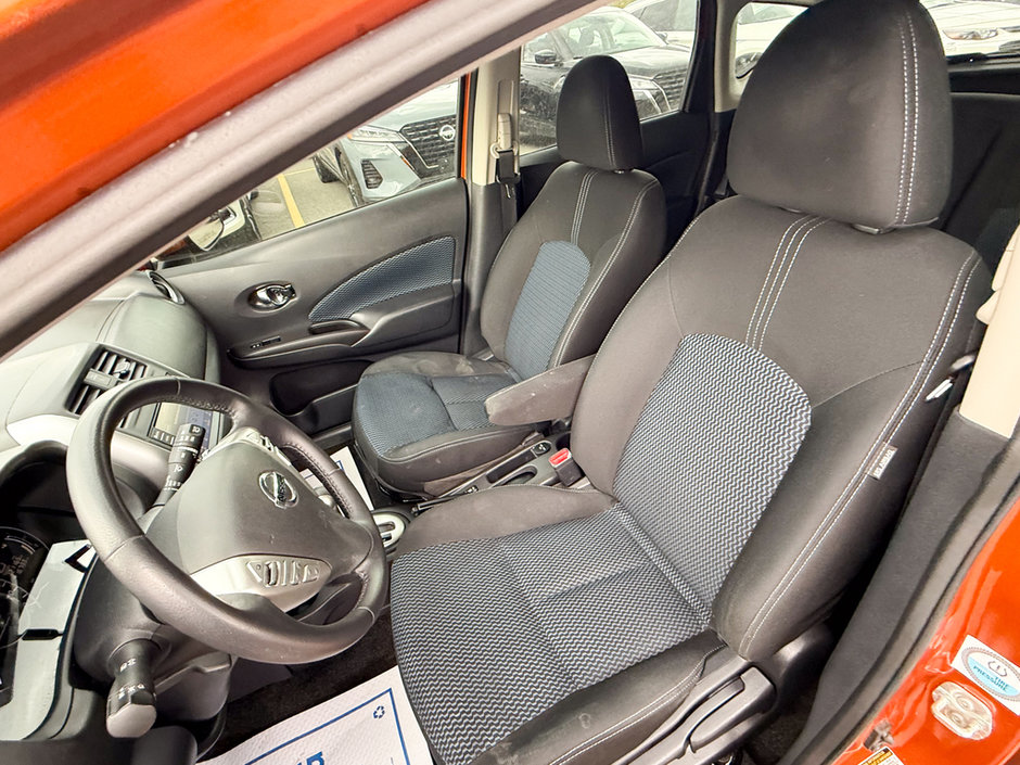 2019 Nissan Versa Note SV-23