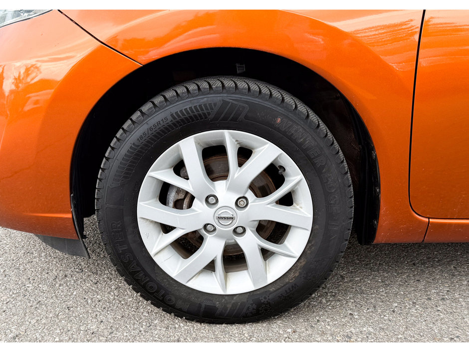 2019 Nissan Versa Note SV-12