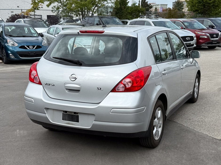 2008 Nissan Versa 1.8 SL-5