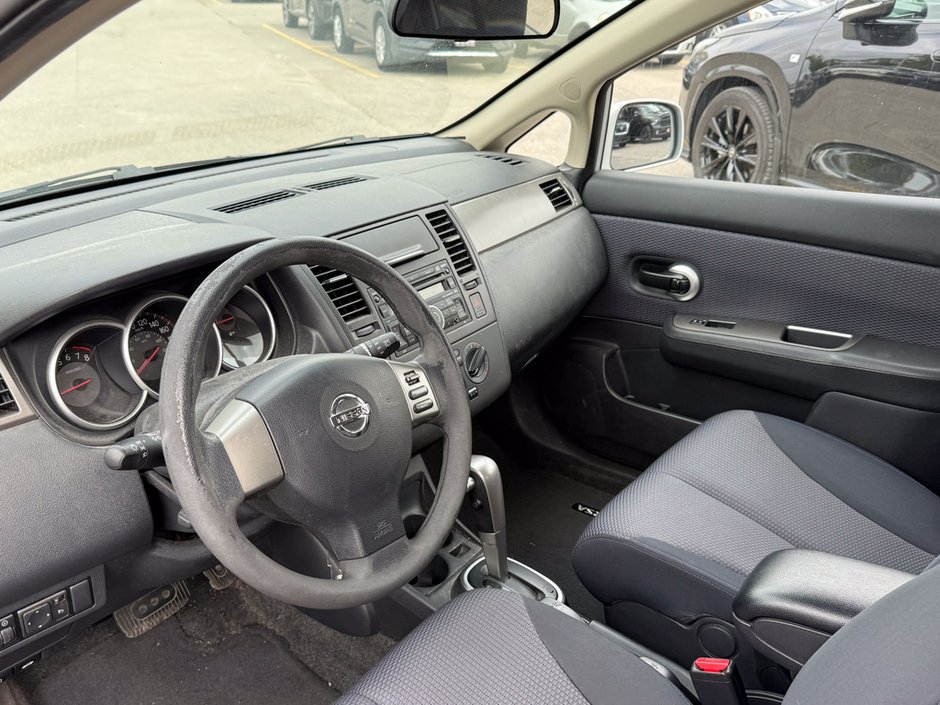 2008 Nissan Versa 1.8 SL-7