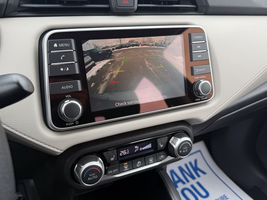 2021 Nissan Versa 1.6 SV-23