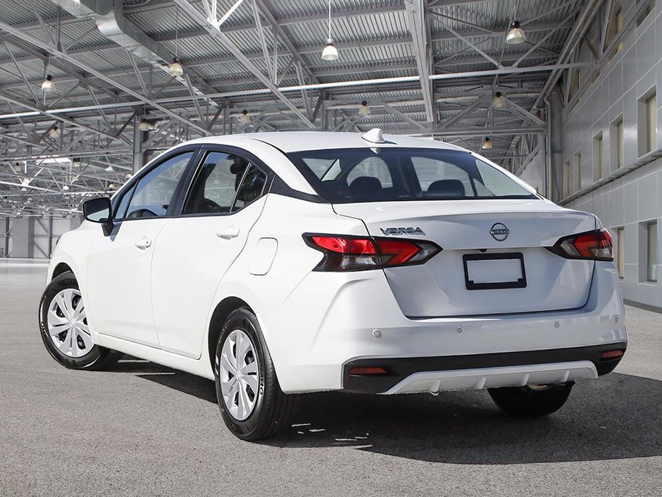 2024 Nissan Versa S CVT-3