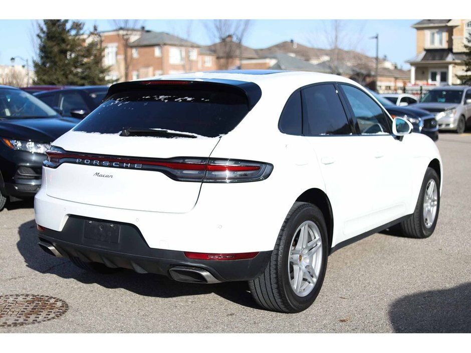 2021 Porsche Macan CARPLAY-8