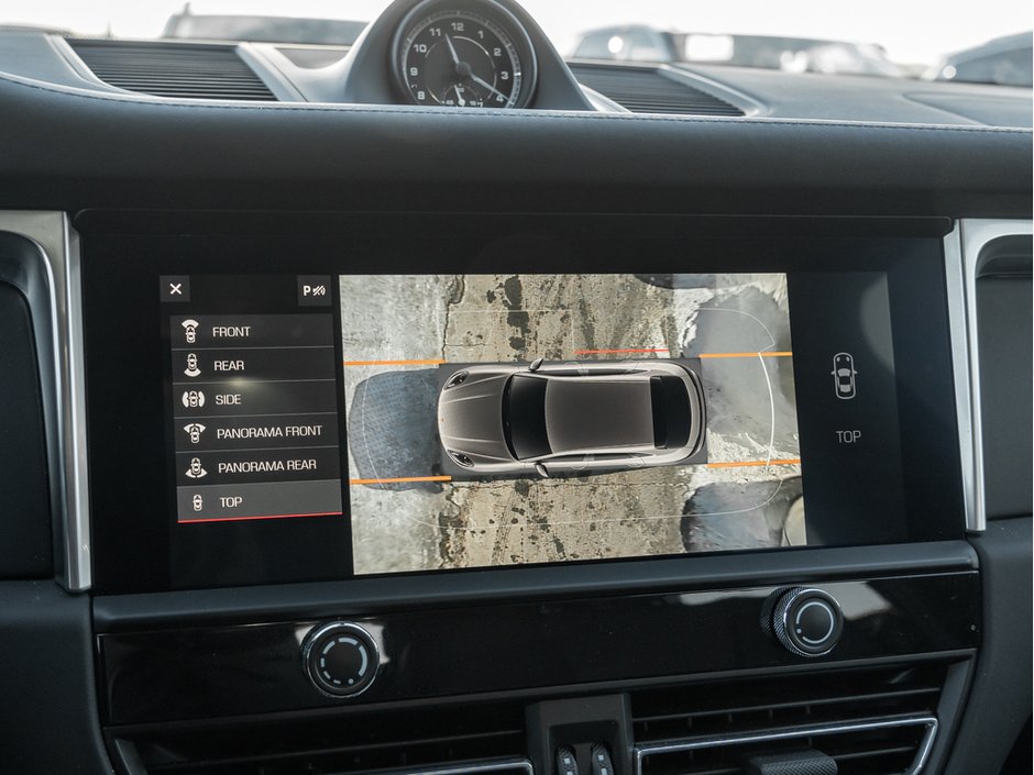 2023 Porsche Macan S-14