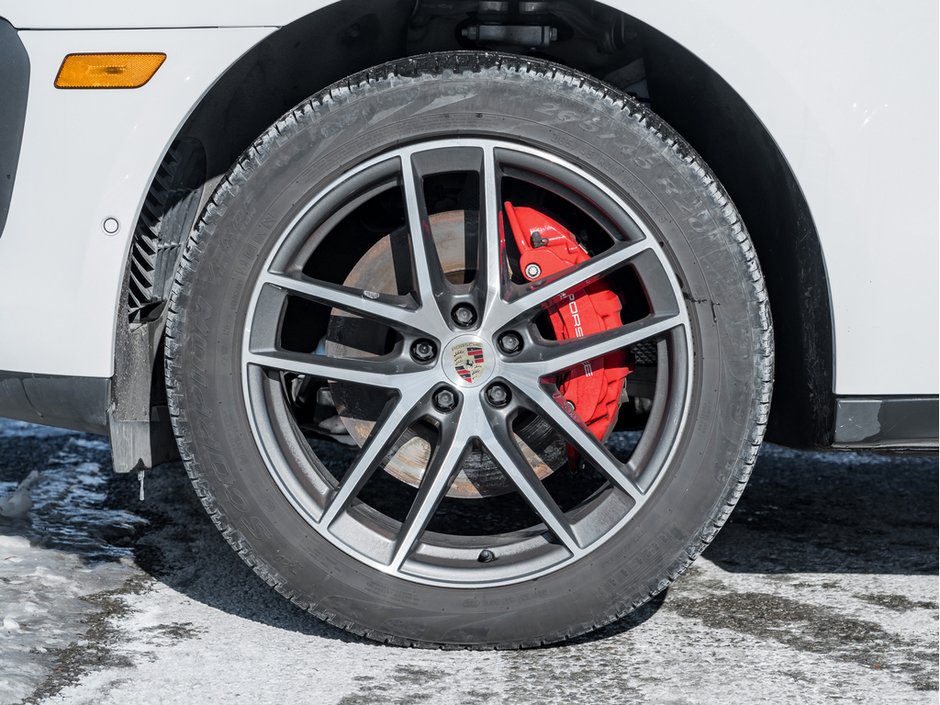 2023 Porsche Macan S-4