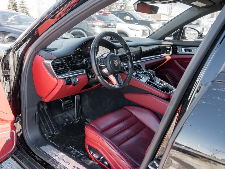 2018 Porsche Panamera 4S-9