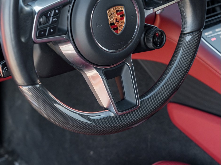 2018 Porsche Panamera 4S-11