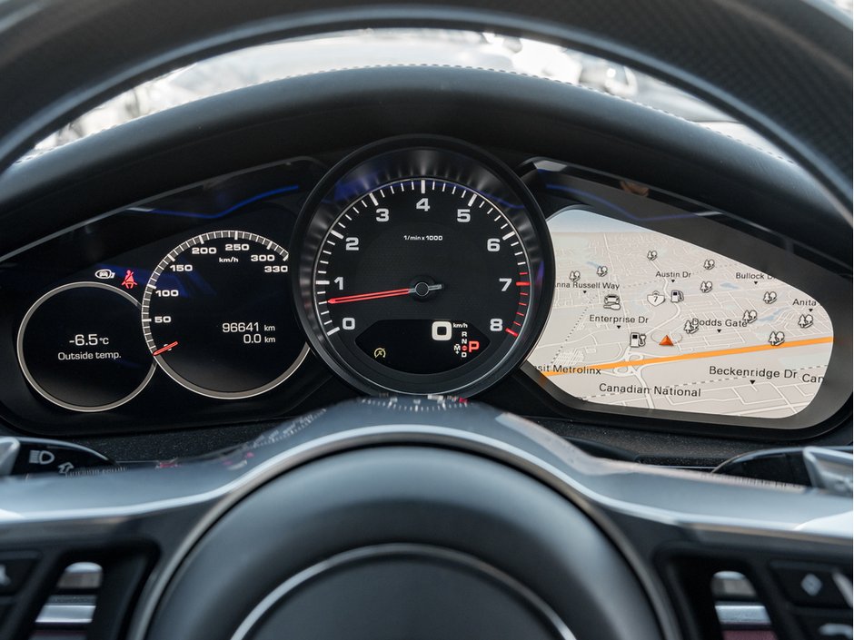 2018 Porsche Panamera 4S-13