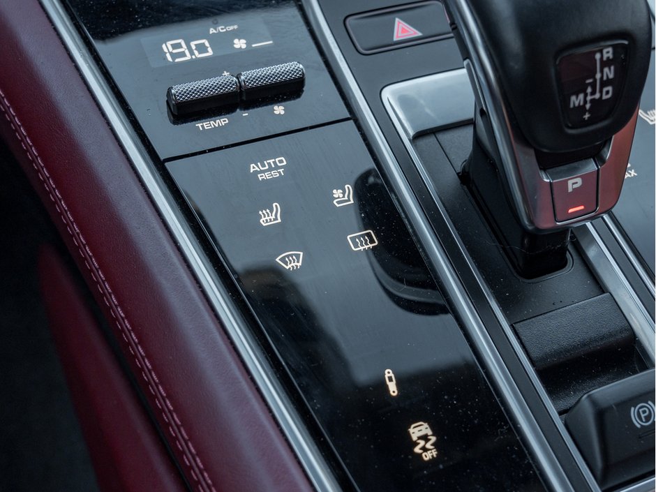 2018 Porsche Panamera 4S-21