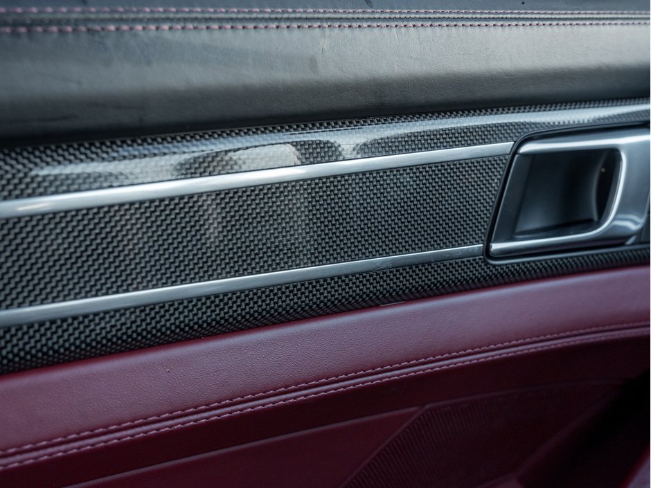 2023 Porsche Panamera GTS-24