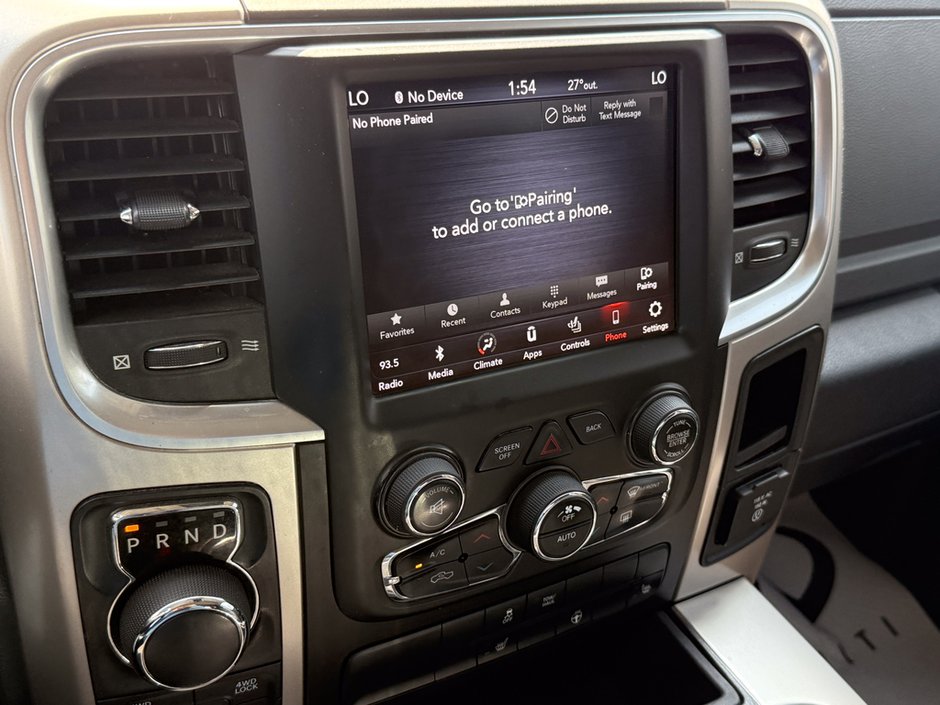 2018 Ram 1500 SLT-24