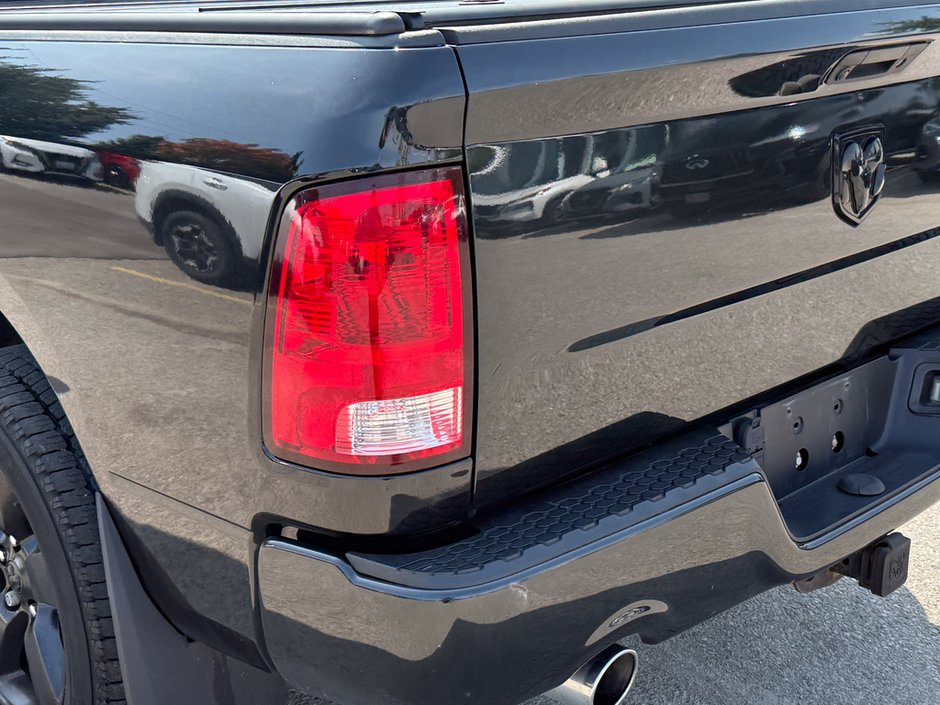 2018 Ram 1500 SLT-12
