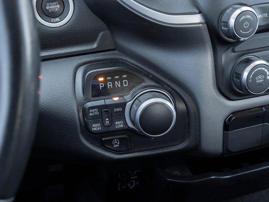 2020 Ram 1500 Big Horn/Lone Star-16