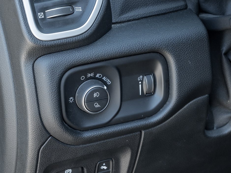 2020 Ram 1500 Big Horn/Lone Star-15