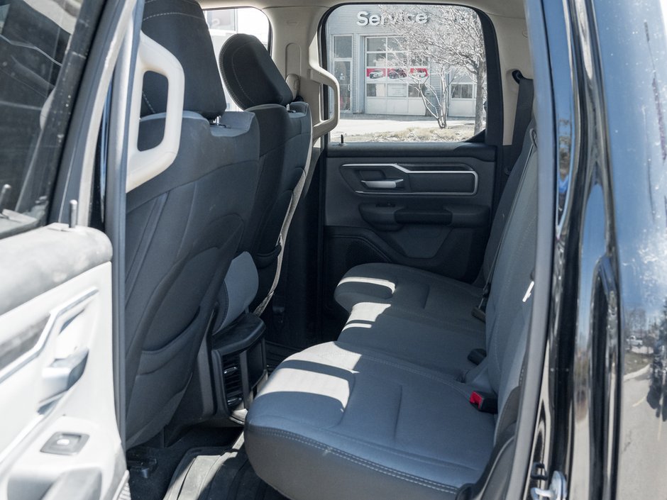 2020 Ram 1500 Big Horn/Lone Star-24