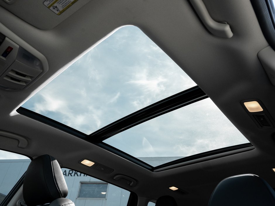 2023 Subaru Ascent Onyx-17