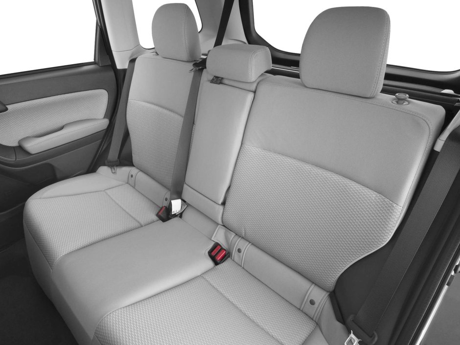 2017 Subaru Forester 2.5i-8